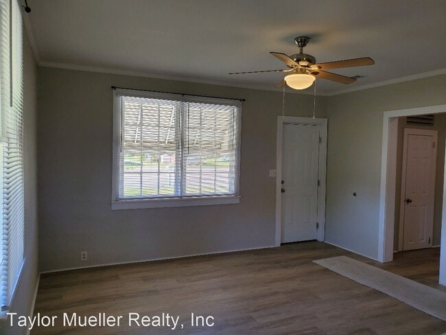 Building Photo - 2 br, 1 bath House - 1612 N. Road St