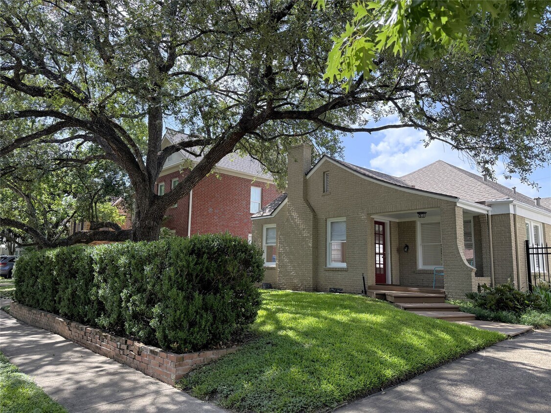 Foto principal - 2312 Quenby St