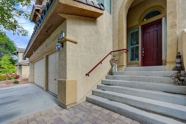 Building Photo - 4 Bedroom With a Pool in North Las Vegas- ...