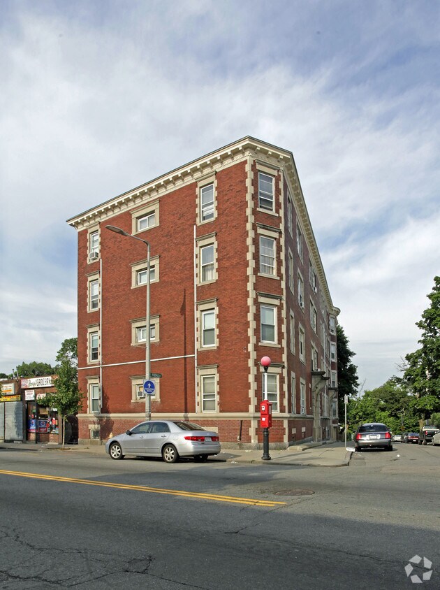 4 Rosedale St, Boston, MA 02124 Apartments in Boston, MA