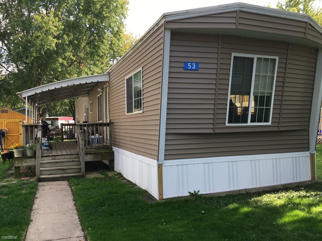 32200 45th St, Burlington, WI 53105 House Rental in Burlington, WI