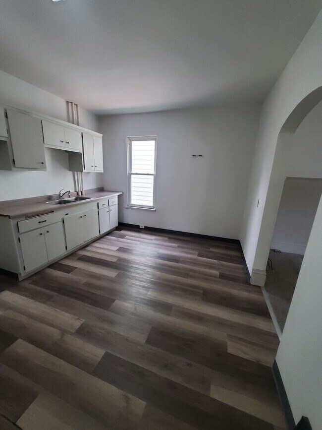Foto del edificio - 1532 Owen Ave