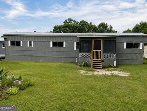 Building Photo - 171 Bowen Rd