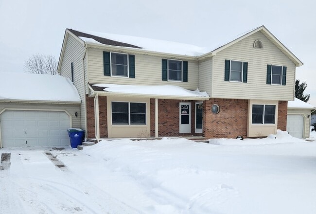 Building Photo - 5705 Newhouse Rd