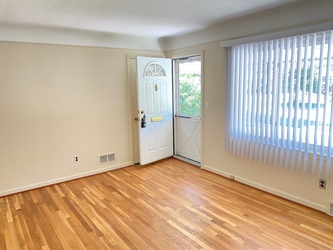 Living Room - 9910 Woodring St