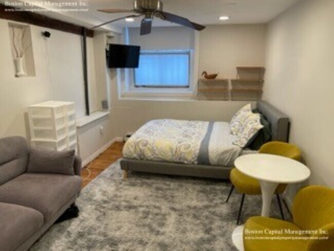 Foto del edificio - 230 Beacon St