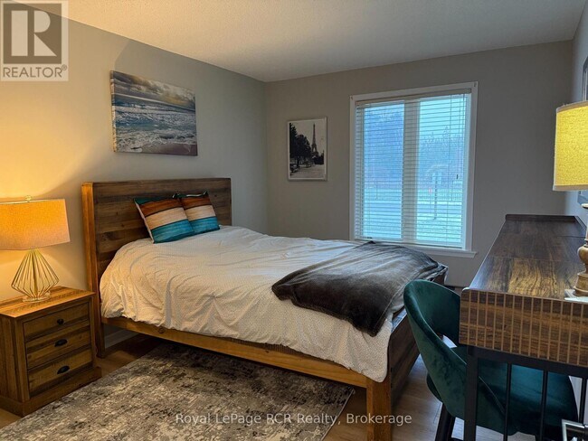 Photo du bâtiment - 2 Trafalgar Rd