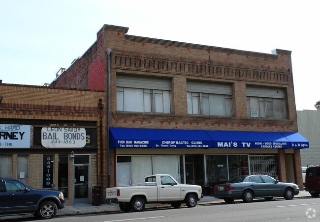Building Photo - 518-524 7th St