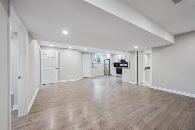 Building Photo - 7485 Hammersley Rd