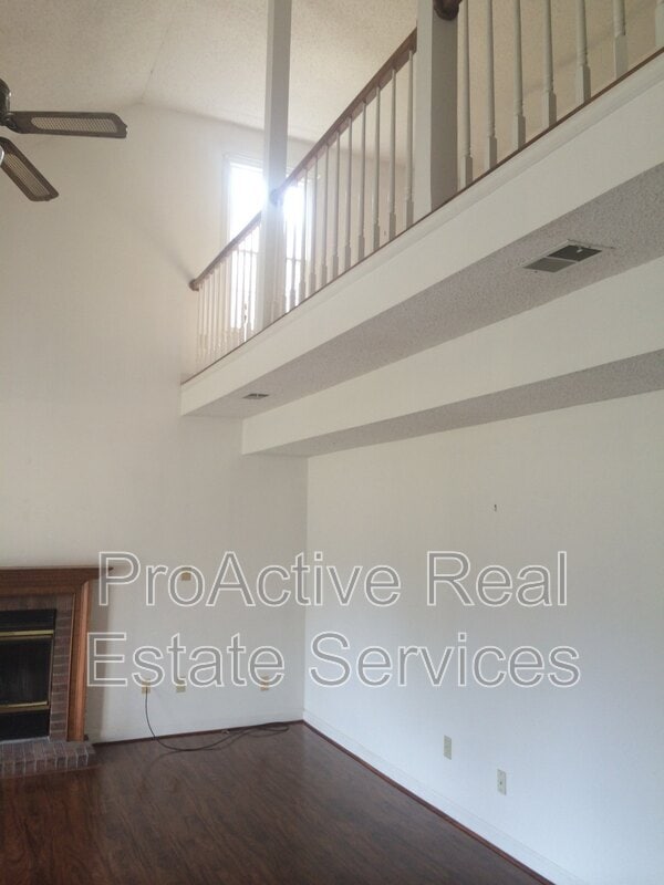 Foto del edificio - 5476 Club Head Rd