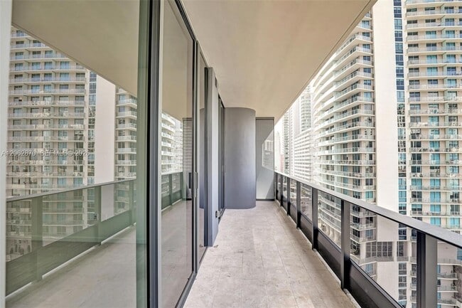 Photo - 1000 Brickell Plaza Unit 1904 Apartment