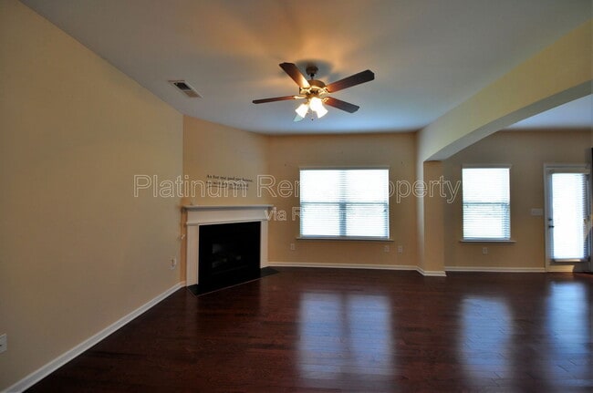 Photo - 1464 Wilford Dr NE House