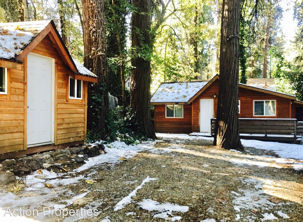 2930 Laurel Dr, Pollock Pines, CA 95726 House Rental in Pollock Pines