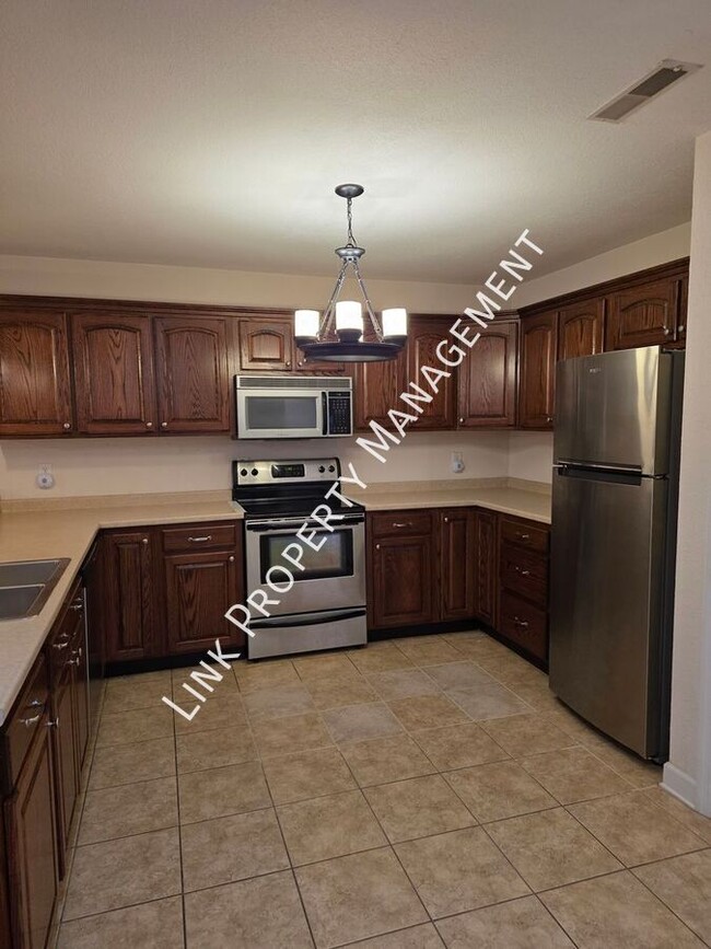 Photo - 21 Sheila Gail Ln House