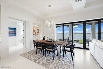 Building Photo - 11011 Via Tuscany Ln