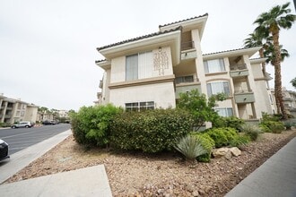 Building Photo - 7155 S Durango Dr