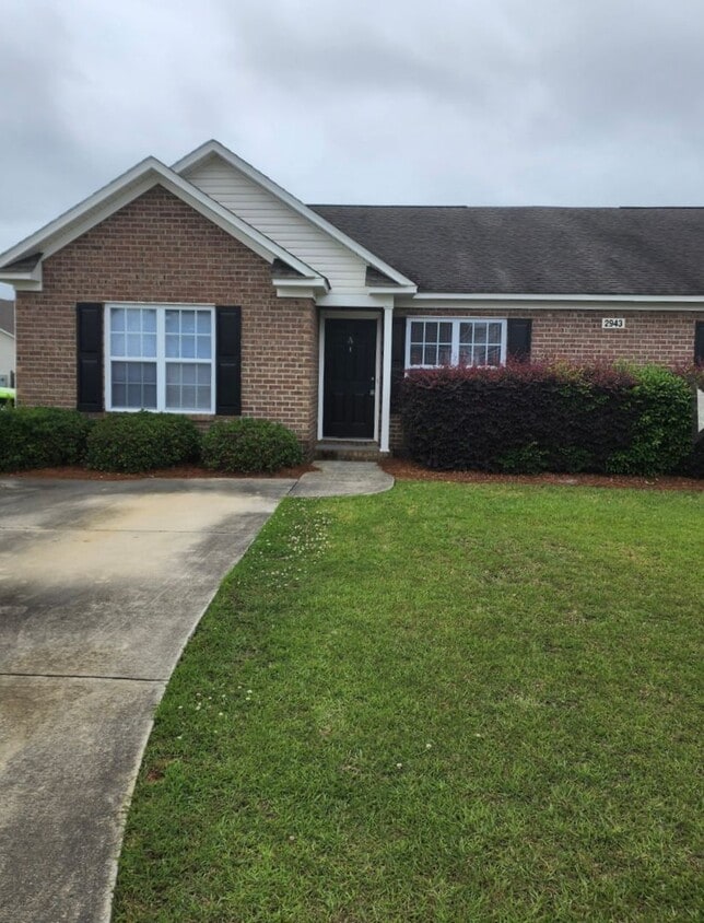 Primary Photo - Carroll Crossing-Duplex in Winterville