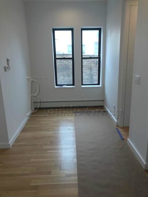 Building Photo - 2211 Steinway St