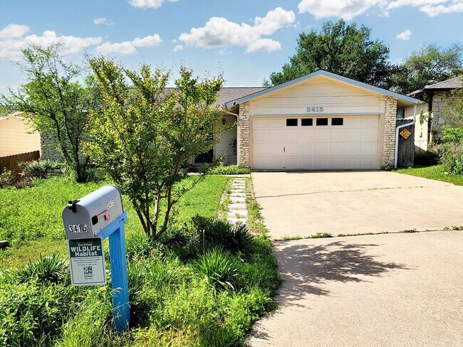 Building Photo - 3/BR 2/BA Single-Level Home with Sunroom a...