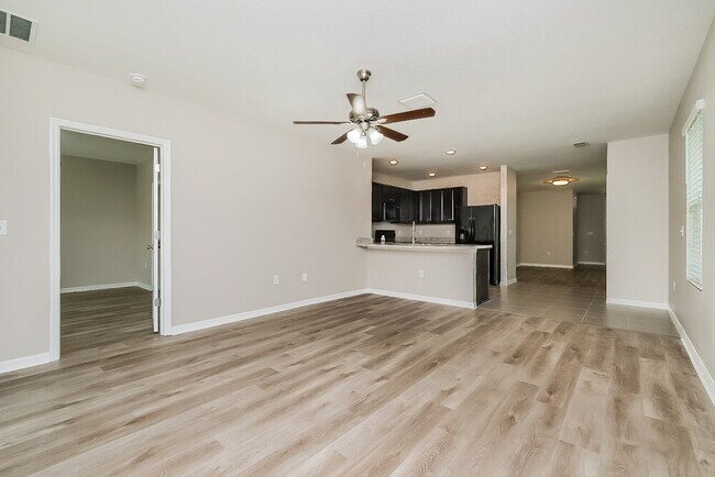 Foto del edificio - 10213 Mangrove Well Rd