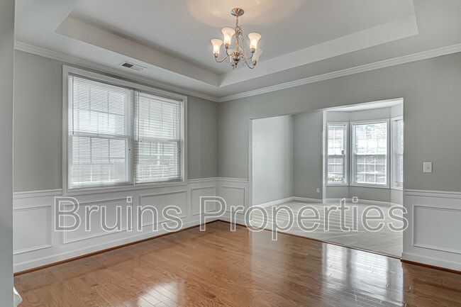 Foto del edificio - 4612 Dry Creek Ct