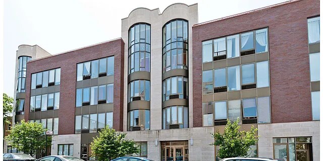 Foto del edificio - 200 16th St