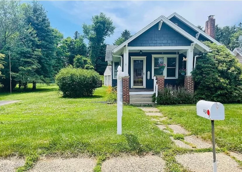 Primary Photo - 404 Neck Rd
