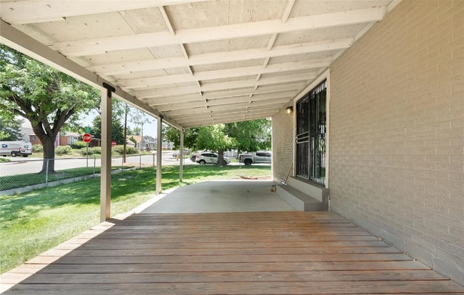 Building Photo - 1475 W 43rd Ave