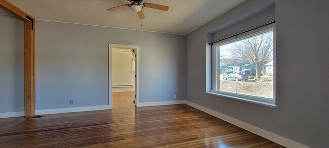 Foto del edificio - 3 bedroom 2 bath home