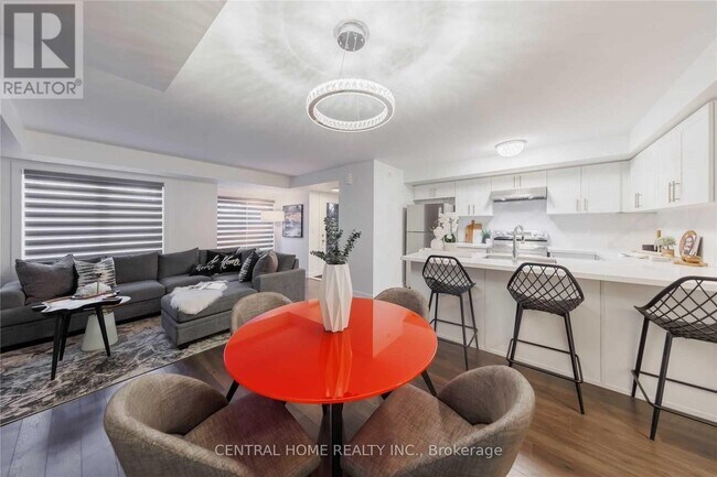 Photo du bâtiment - 2 Westmeath Ln