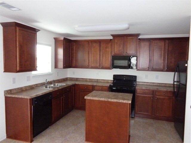 Building Photo - 15012 Alyssa Faith Court