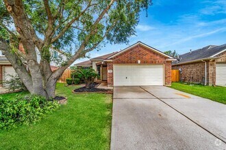 Building Photo - 4766 Wind Trace Dr