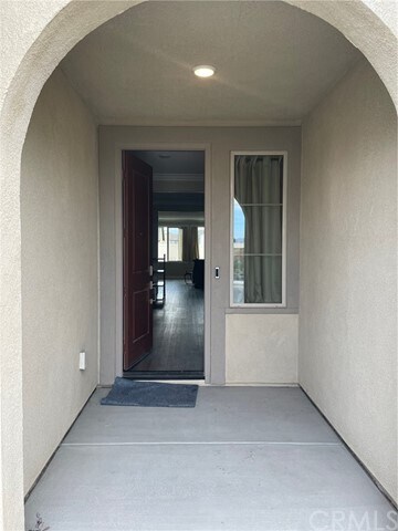 Building Photo - 29440 Studio Dr