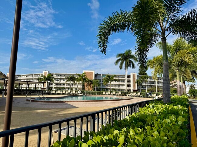 Foto del edificio - 4053 Hythe A