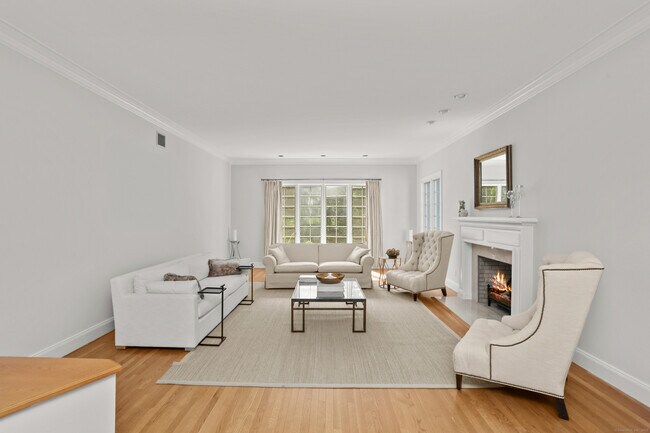 Foto del edificio - 4 Mountain Laurel Dr