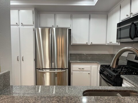 Cocina - 1655 Greenfield Ave