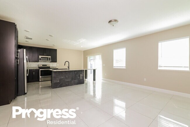 Building Photo - 1136 James Way