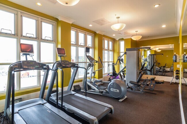 Gym - 1227 E Madison Street