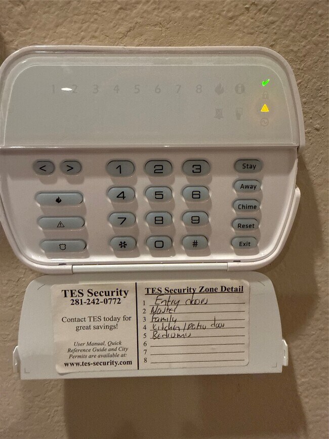 Foto del edificio - 107 Mallory Ln