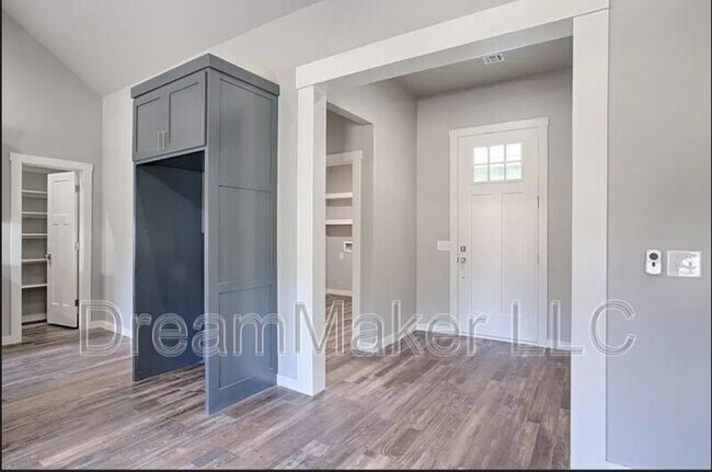 Foto del edificio - 3135 SE 34th St