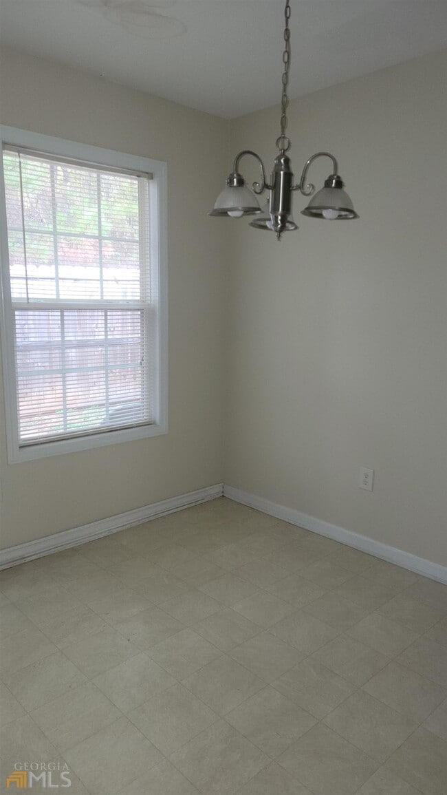 Building Photo - 135 Harvest Ct