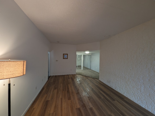 Building Photo - 1071 Lancaster Blvd
