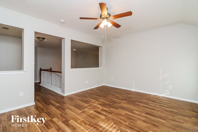 Building Photo - 8829 Friendswood Drive