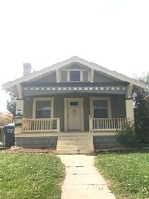 Building Photo - 1821 7th Ave