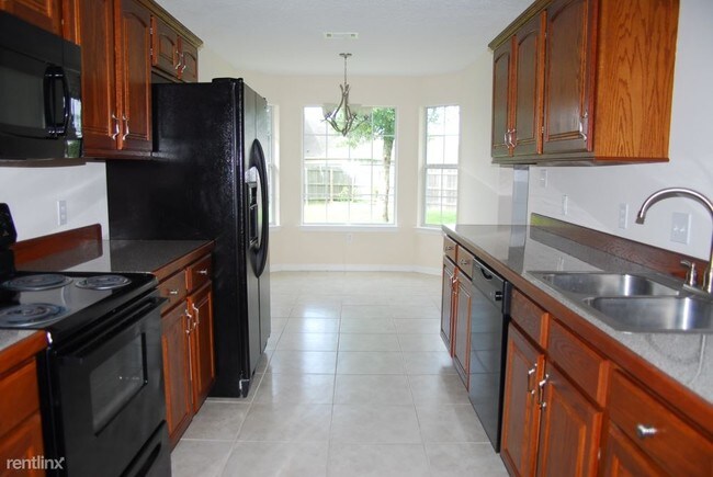 Foto del edificio - 3 br, 2 bath House - 12357 White Oak Dr
