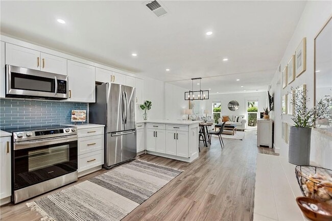 Foto del edificio - 7003 Sunset Way