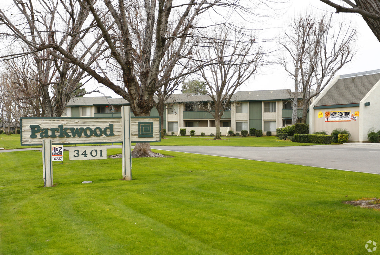 Parkwood Apartments - Apartments in Bakersfield, CA | Apartments.com