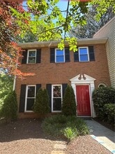 Building Photo - 3155 Cape Cir