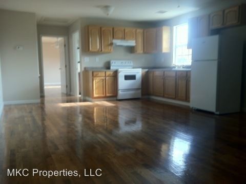 Primary Photo - 2301 Gravier St