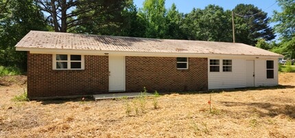 Building Photo - 3069 Co Rd 831
